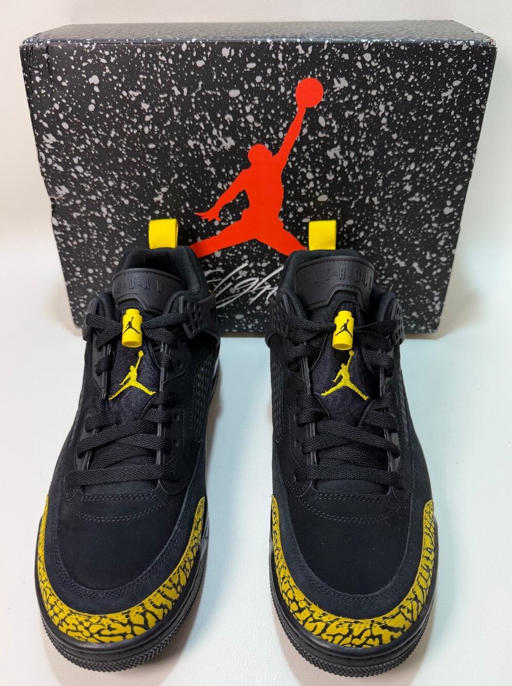 Nike Air Jordan Spizike Low Thunder Black Speed Yellow IQ9368-010 Men Size 10.5